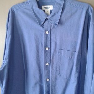 Men's long sleeved work/casual shirt